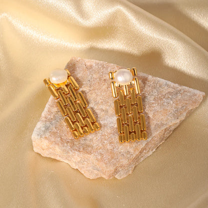 1 Pair Glam Classical Geometric Plating Inlay Copper Artificial Pearls Rhinestones 18k Gold Plated Drop Earrings