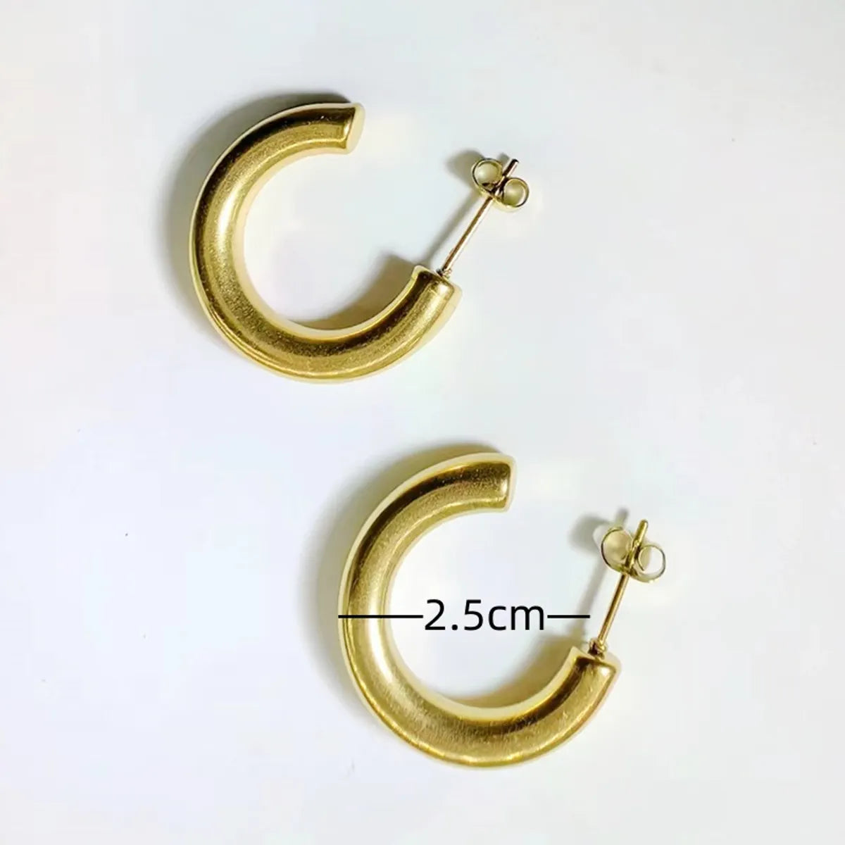 1 Pair Glam Commute Shiny Semicircle Polishing Plating Titanium Steel 18k Gold Plated Ear Studs