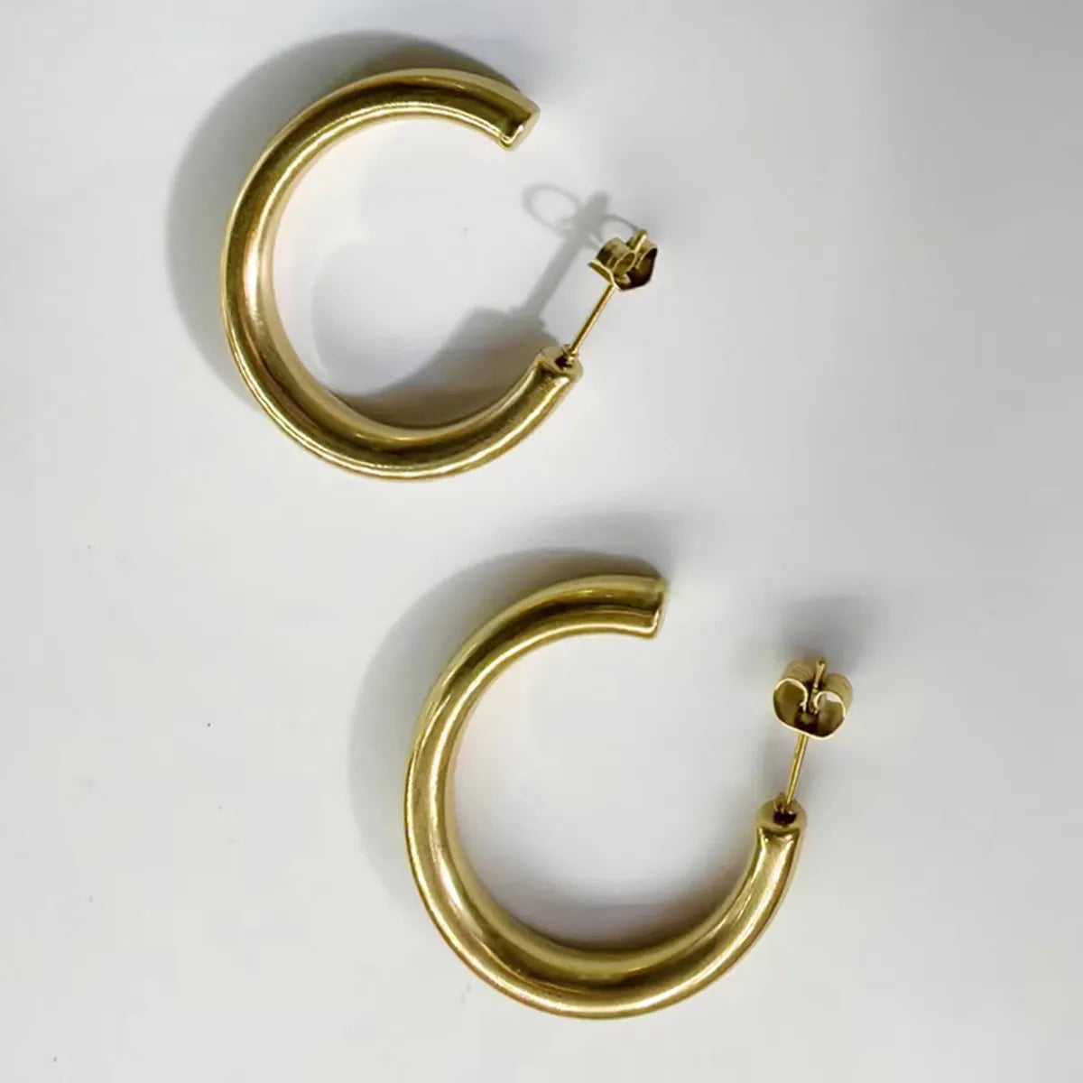 1 Pair Glam Commute Shiny Semicircle Polishing Plating Titanium Steel 18k Gold Plated Ear Studs