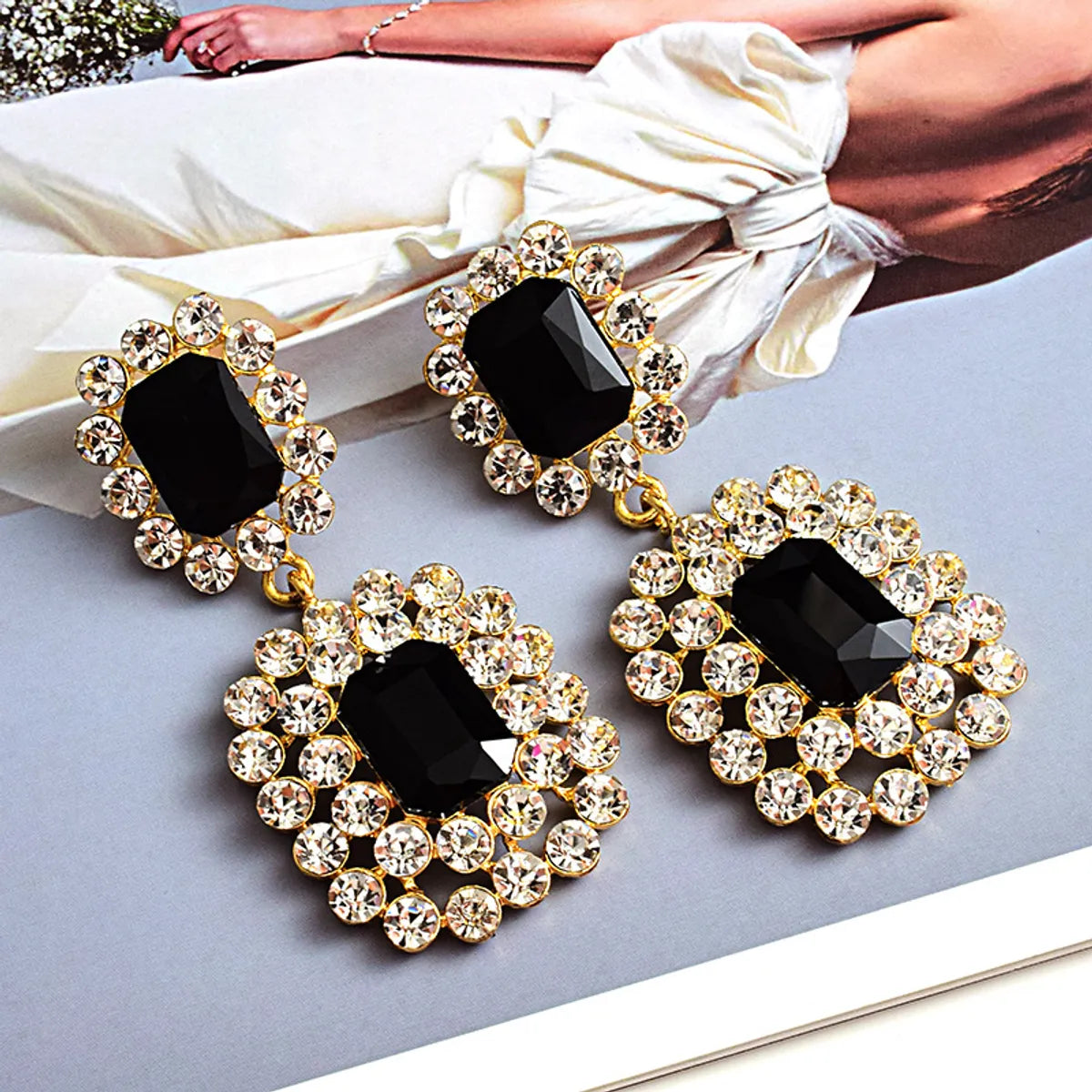 1 Pair Glam Luxurious Geometric Inlay Alloy Zircon Drop Earrings