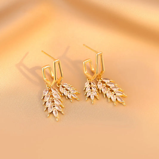 1 Pair Glam Luxurious Grain Plating Inlay Copper Alloy Zircon 18k Gold Plated Drop Earrings