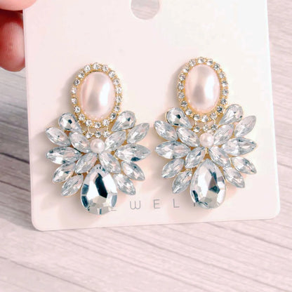 1 Pair Glam Luxurious Vacation Butterfly Inlay Imitation Pearl Alloy Artificial Gemstones Drop Earrings