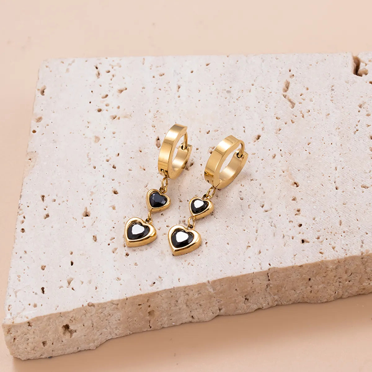 1 Pair Glam Retro Heart Shape Eye Snake Stainless Steel Plating Inlay Zircon 18k Gold Plated Earrings