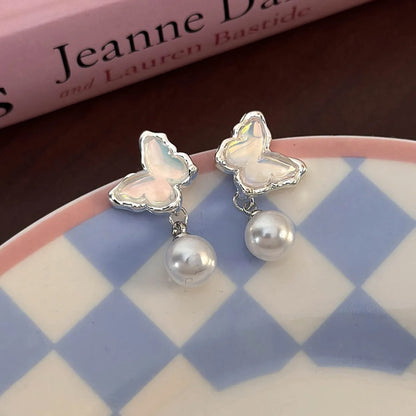 1 Pair Glam Shiny Butterfly Plating Alloy White Gold Plated Drop Earrings