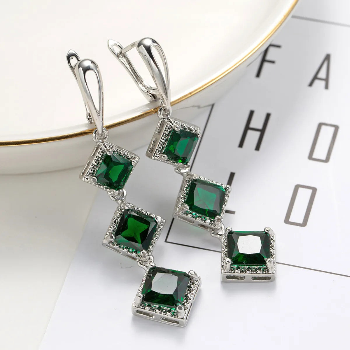 1 Pair Glam Shiny Geometric Plating Inlay Copper Zircon Drop Earrings