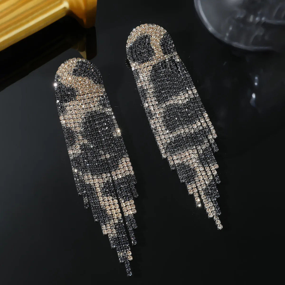 1 Pair Glam Shiny Tassel Plating Inlay Alloy Rhinestones Silver Plated Drop Earrings