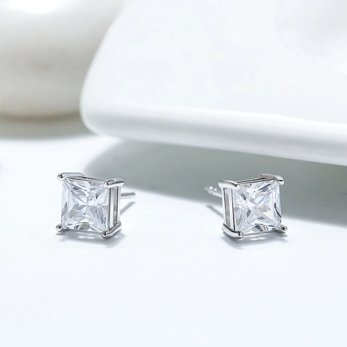 1 Pair Glam Simple Style Quadrilateral Square Polishing Plating Inlay Sterling Silver Zircon White Gold Plated Rhodium Plated Ear Studs