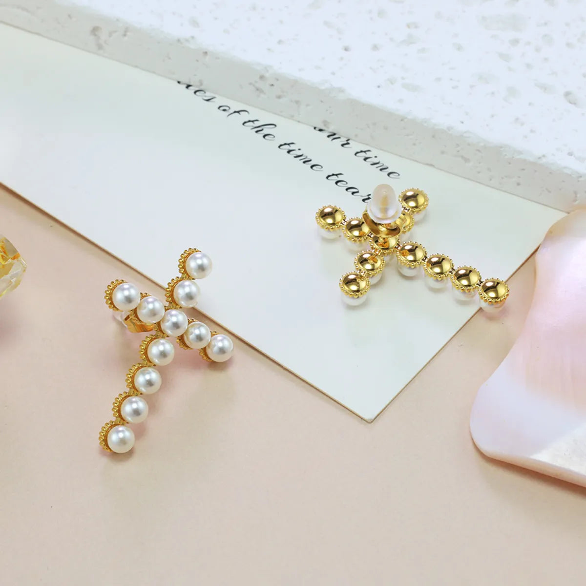 1 Pair Glam Vintage Style Letter Plating Inlay 304 Stainless Steel Artificial Pearls 18K Gold Plated Ear Studs