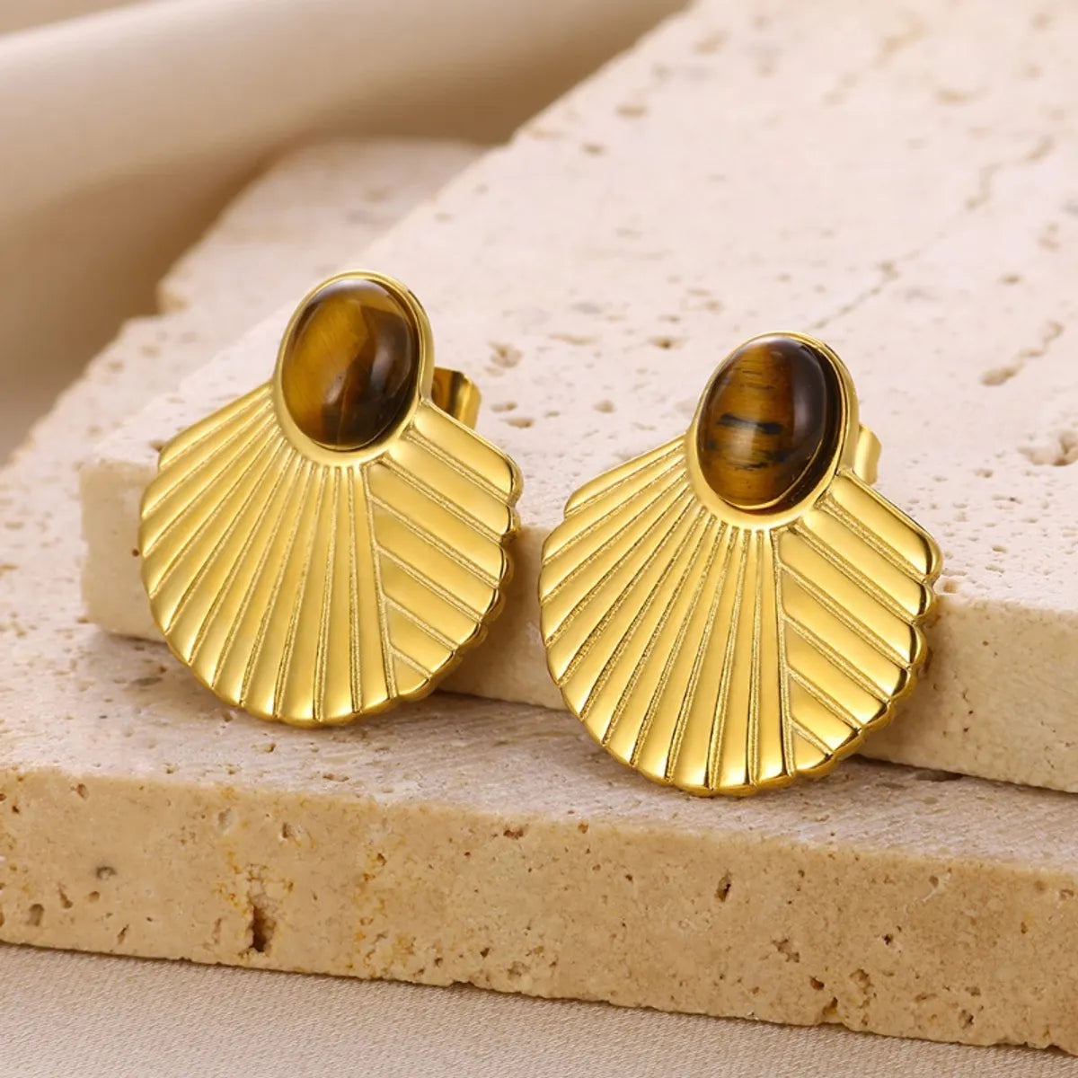 1 Pair Hawaiian Marine Style Classic Style Shell Inlay 304 Stainless Steel Natural Stone Ear Studs