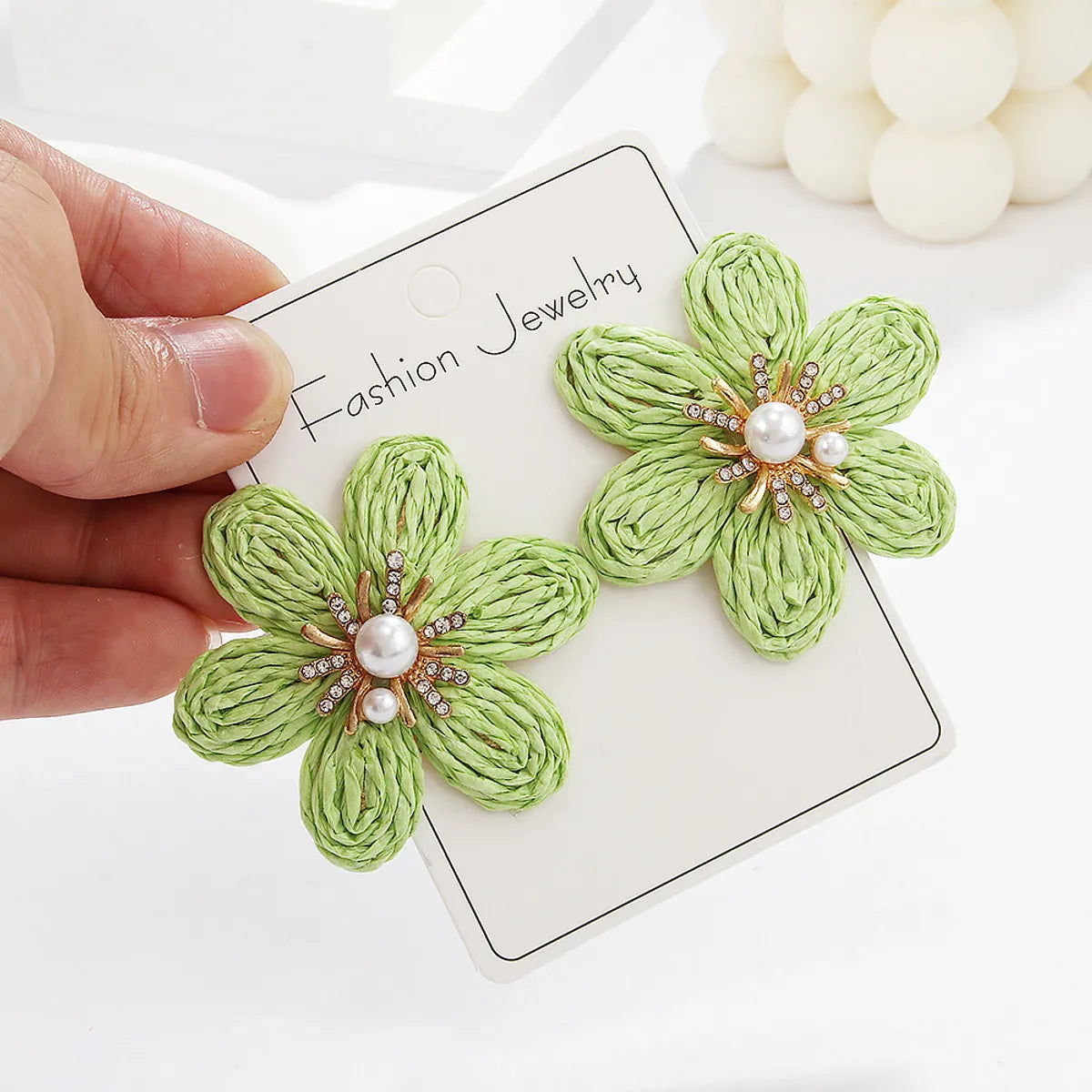 1 Pair Hawaiian Modern Style Sweet Flower Inlay Imitation Pearl Alloy Raffia Imitation Pearl Drop Earrings