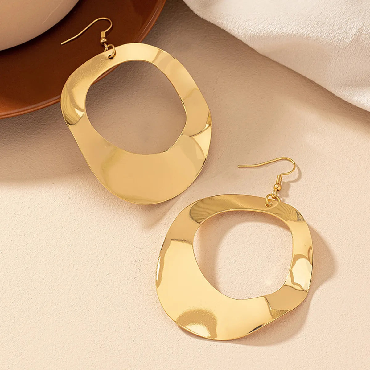 1 Pair Hip-hop Exaggerated Geometric Plating Alloy Drop Earrings