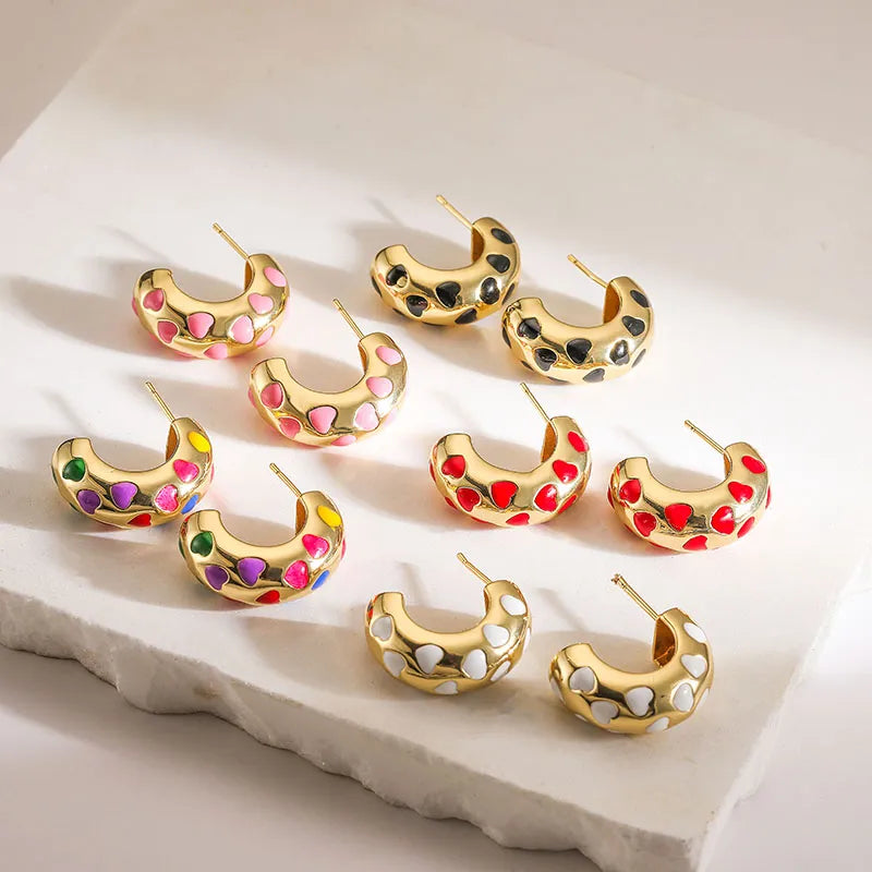 1 Pair Hip-Hop Exaggerated Luxurious C Shape Heart Shape Enamel Copper Copper 18K Gold Plated Ear Studs