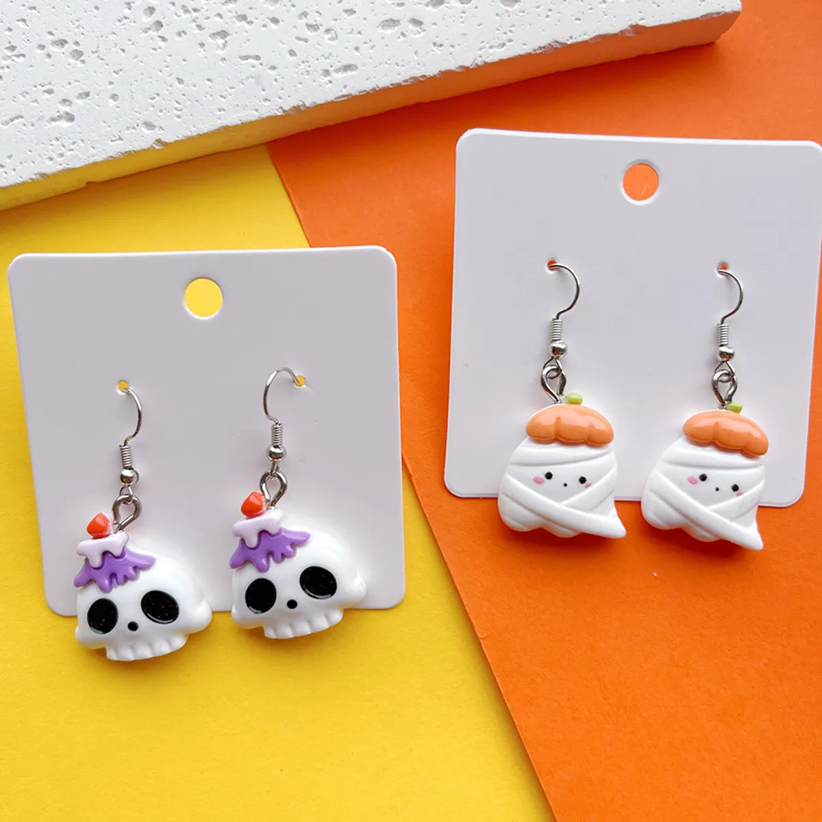 1 Pair Hip-Hop Funny Pumpkin Skull Ghost Printing Resin Drop Earrings