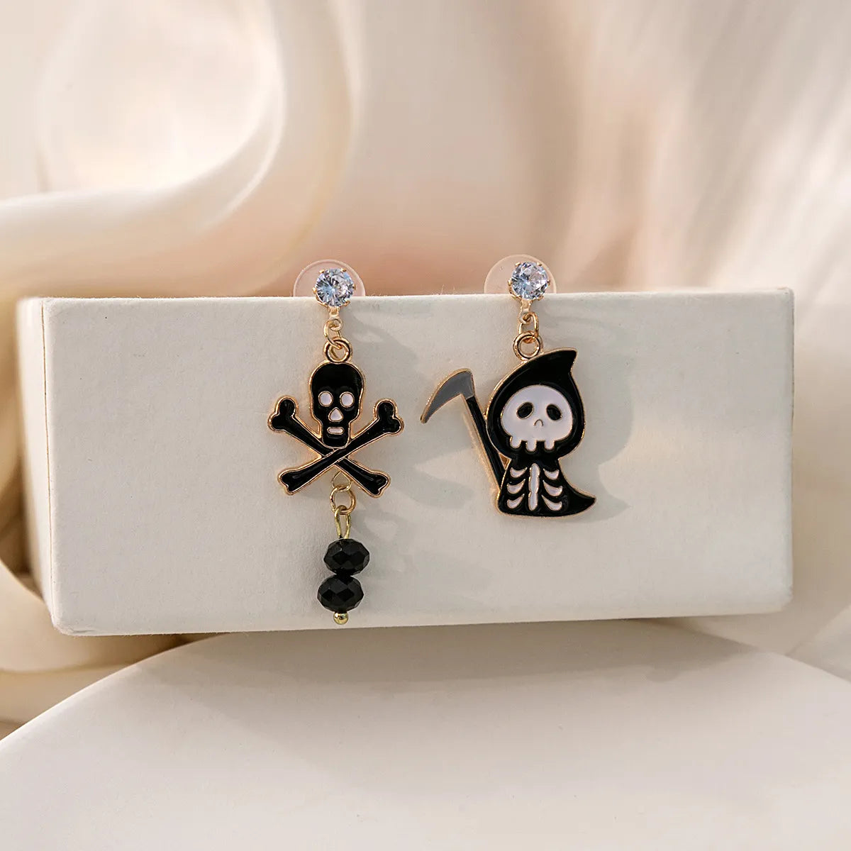 1 Pair Hip-Hop Retro Classic Style Ghost Color Block Skull Enamel Plating Alloy Drop Earrings