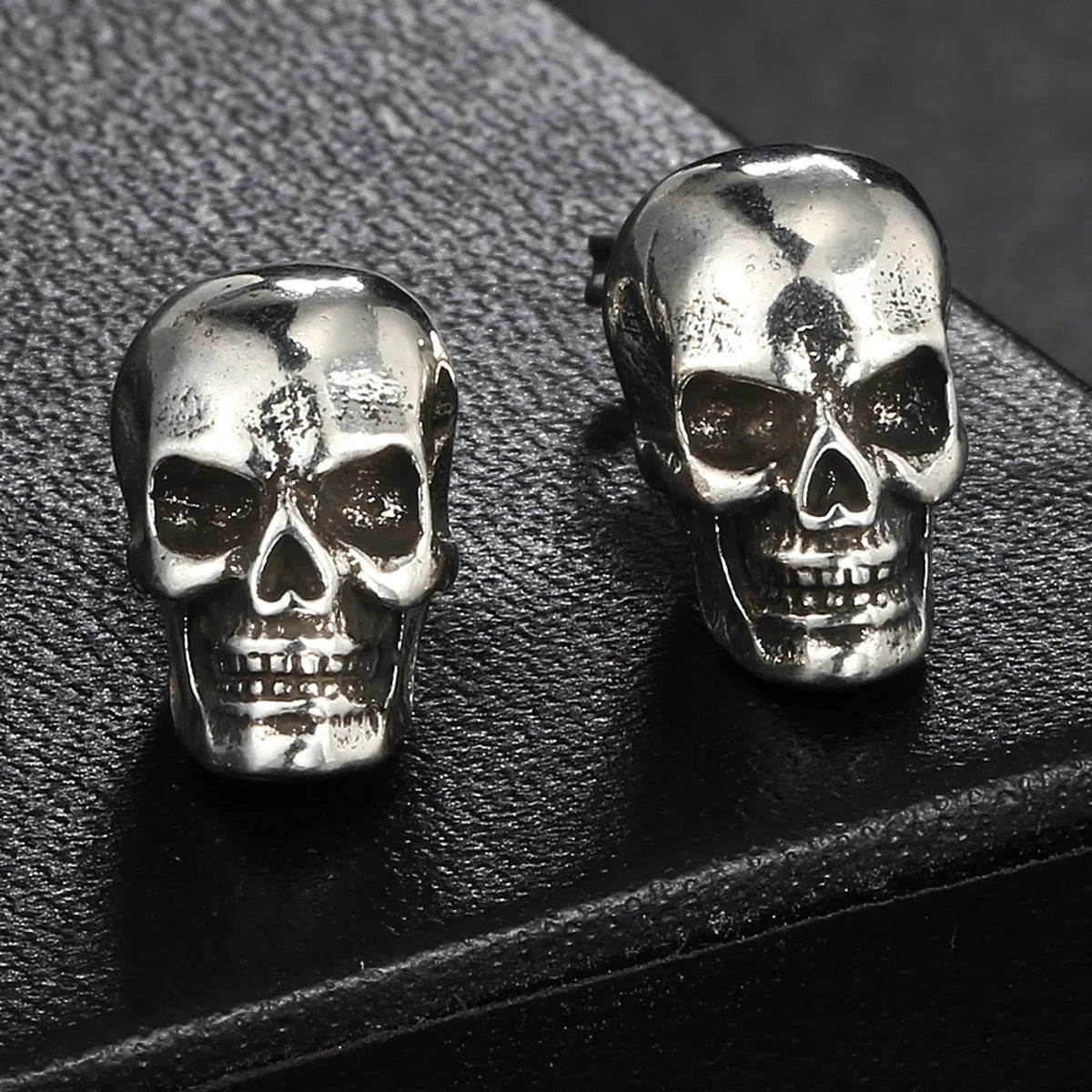 1 Pair Hip-Hop Retro Punk Skull Plating Copper Copper Ear Studs