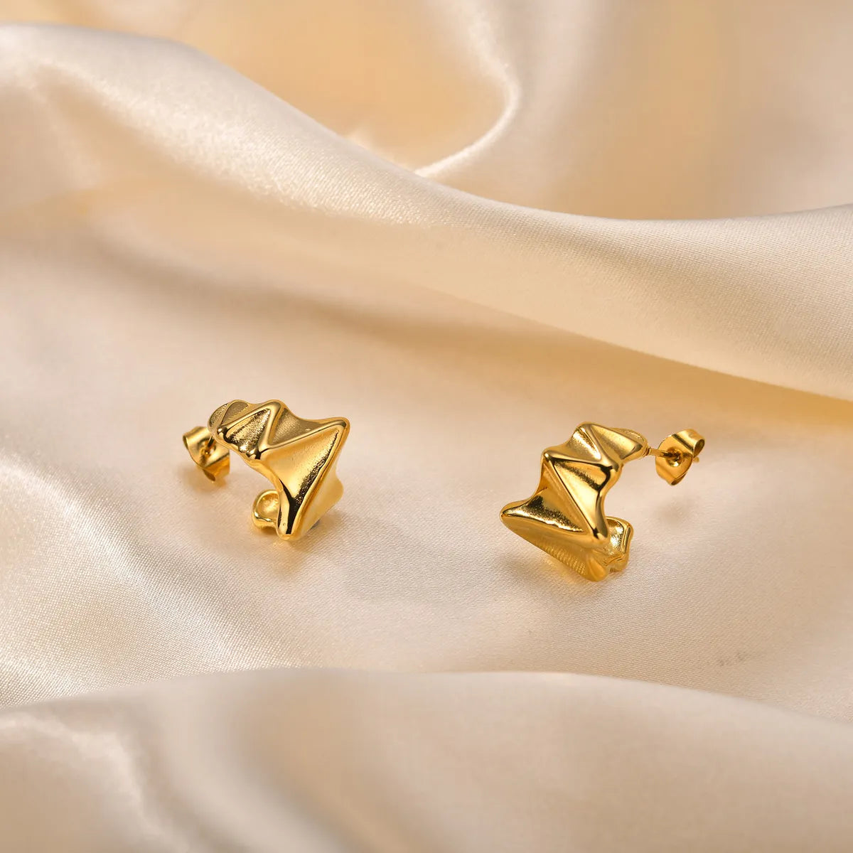 1 Pair Ig Style C Shape Plating Pleated Stainless Steel 18k Gold Plated Ear Studs