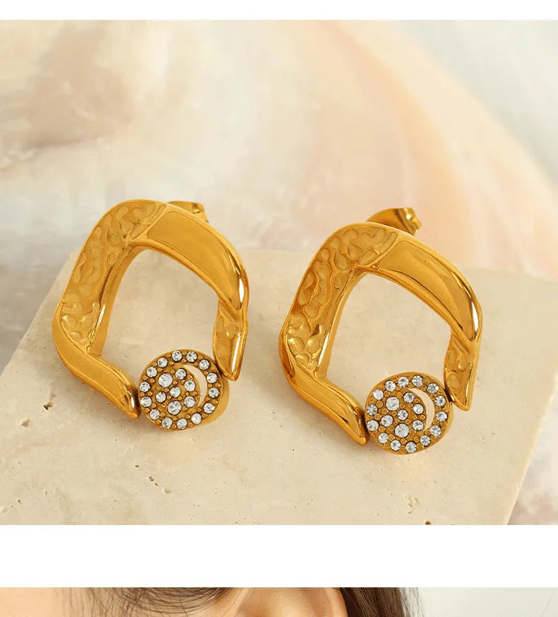 1 Pair IG Style Casual Simple Style Geometric Round Square Polishing Inlay 304 Stainless Steel Artificial Pearls Rhinestones 18K Gold Plated Drop Earrings