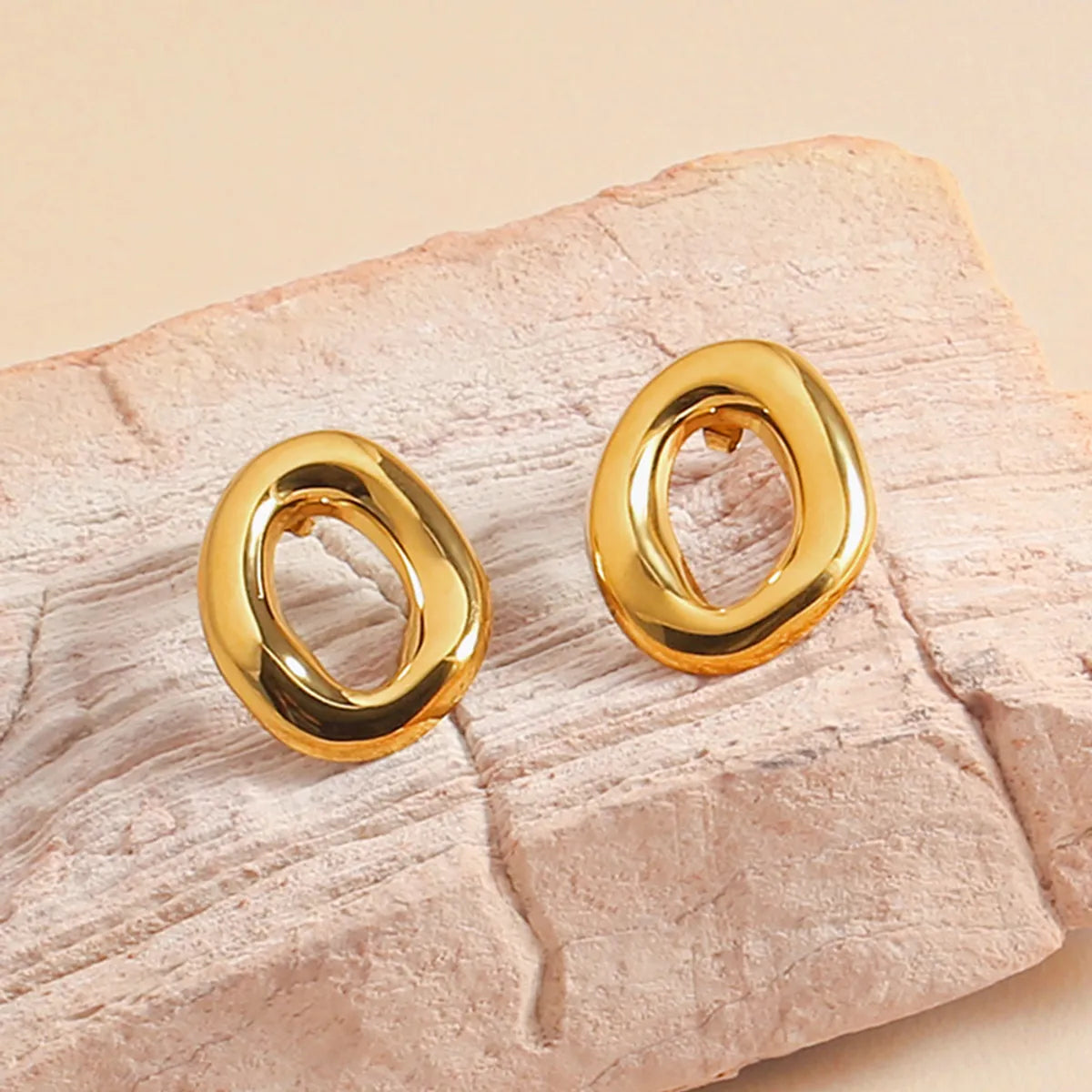 1 Pair IG Style Casual Simple Style Solid Color 304 Stainless Steel 18K Gold Plated Ear Studs