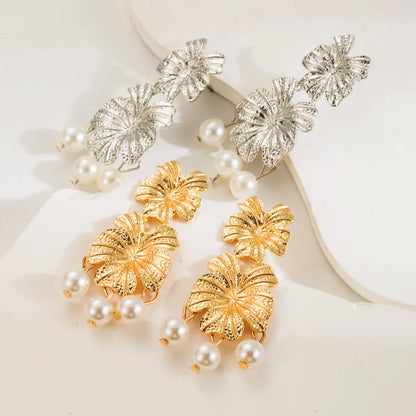 1 Pair IG Style Elegant Luxurious Flower Tassel Imitation Pearl Alloy Gold Plated Silver Plated Drop Earrings