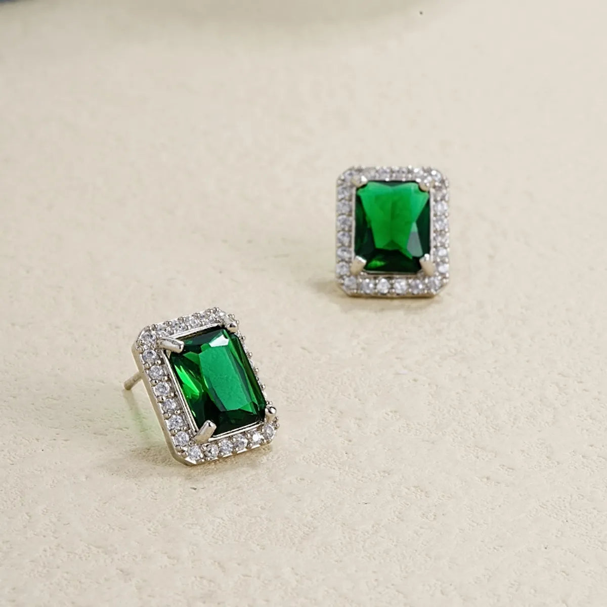 1 Pair Ig Style Elegant Rectangle Plating Inlay Copper Zircon Ear Studs