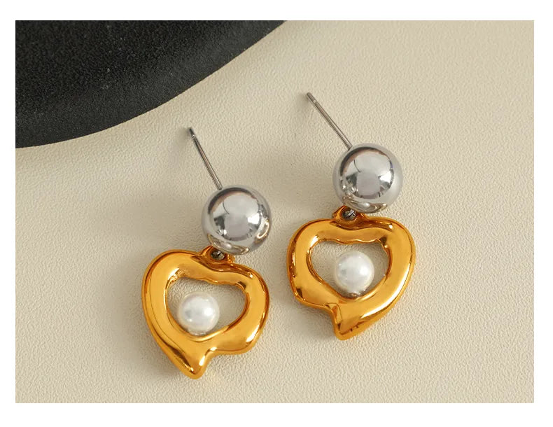 1 Pair IG Style Elegant Retro Heart Shape Polishing Hollow Out Inlay 304 Stainless Steel Glass Bead 18K Gold Plated Drop Earrings