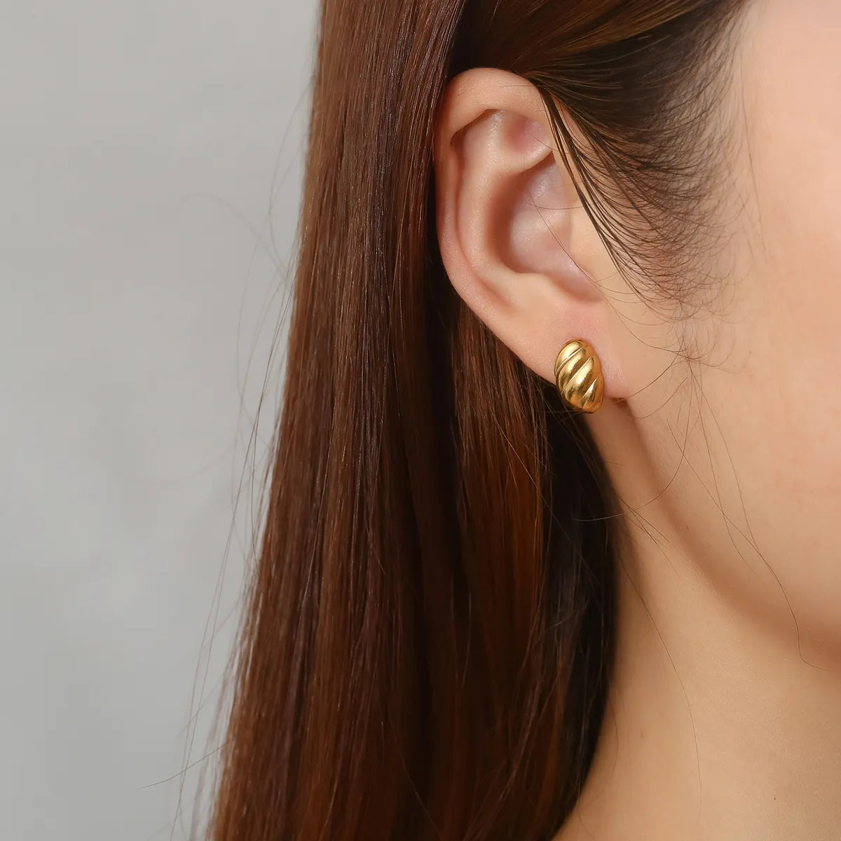 1 Pair IG Style Elegant Simple Style Solid Color Plating 304 Stainless Steel 18K Gold Plated Ear Studs