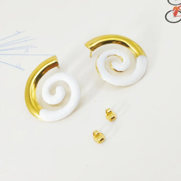 1 Pair IG Style Elegant Spiral Stripe Thread 304 Stainless Steel 18K Gold Plated Ear Studs