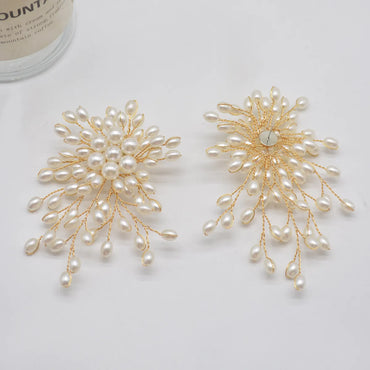 1 Pair IG Style Exaggerated Flower Pearl Plating Alloy Drop Earrings