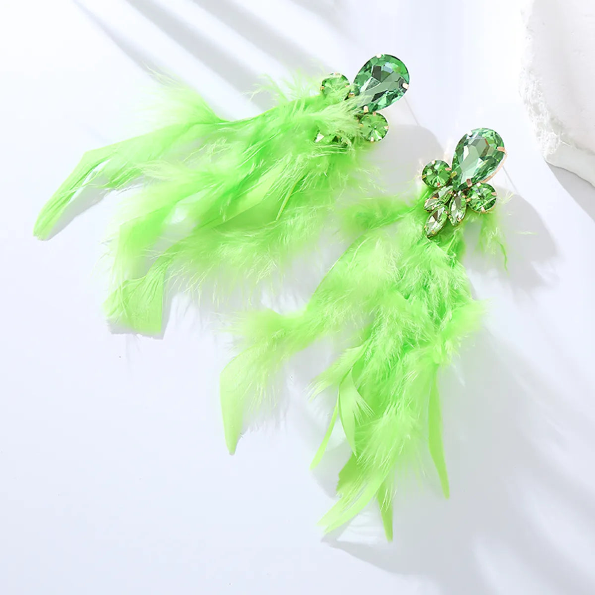 1 Pair Ig Style Feather Inlay Feather Rhinestones Drop Earrings