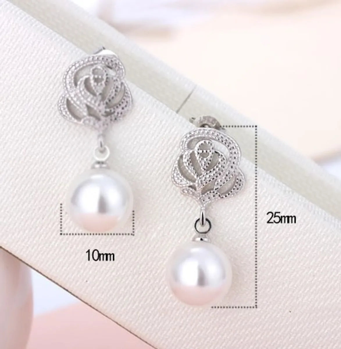 1 Pair Ig Style Flower Plating Hollow Out Inlay Copper Pearl White Gold Plated Drop Earrings