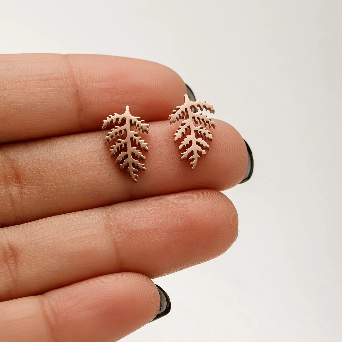 1 Pair IG Style French Style Korean Style Leaves Deer Polishing Plating 304 Stainless Steel 18K Gold Plated Ear Studs