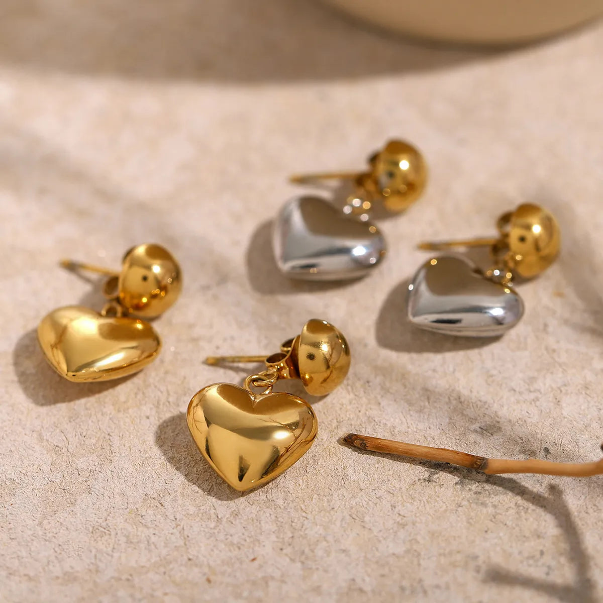 1 Pair IG Style Heart Shape 304 Stainless Steel 18K Gold Plated Drop Earrings