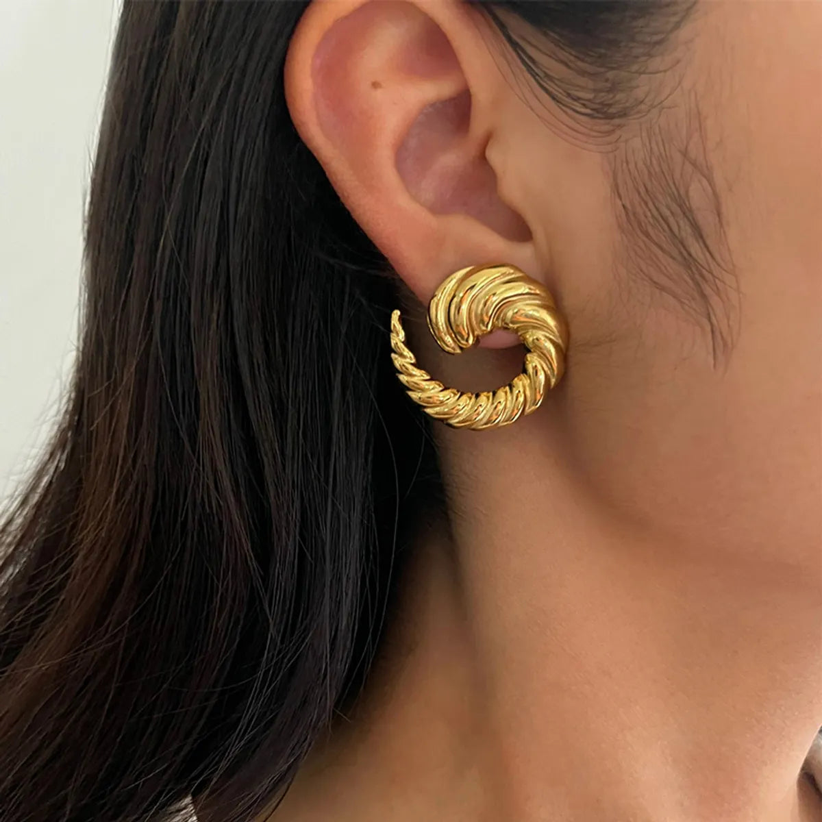 1 Pair IG Style Hip-Hop Roman Style Geometric Oval Conch 316L Stainless Steel  18K Gold Plated Ear Studs