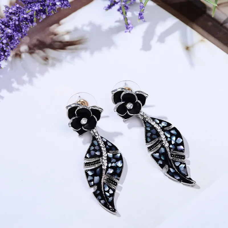 1 Pair Ig Style Leaves Flower Spray Paint Plating Inlay Alloy Rhinestones Gold Plated Drop Earrings