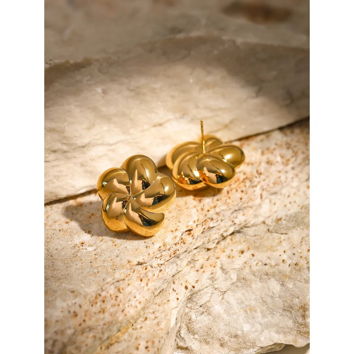 1 Pair IG Style Modern Style Classic Style Flower Plating 316 Stainless Steel  18K Gold Plated Ear Studs