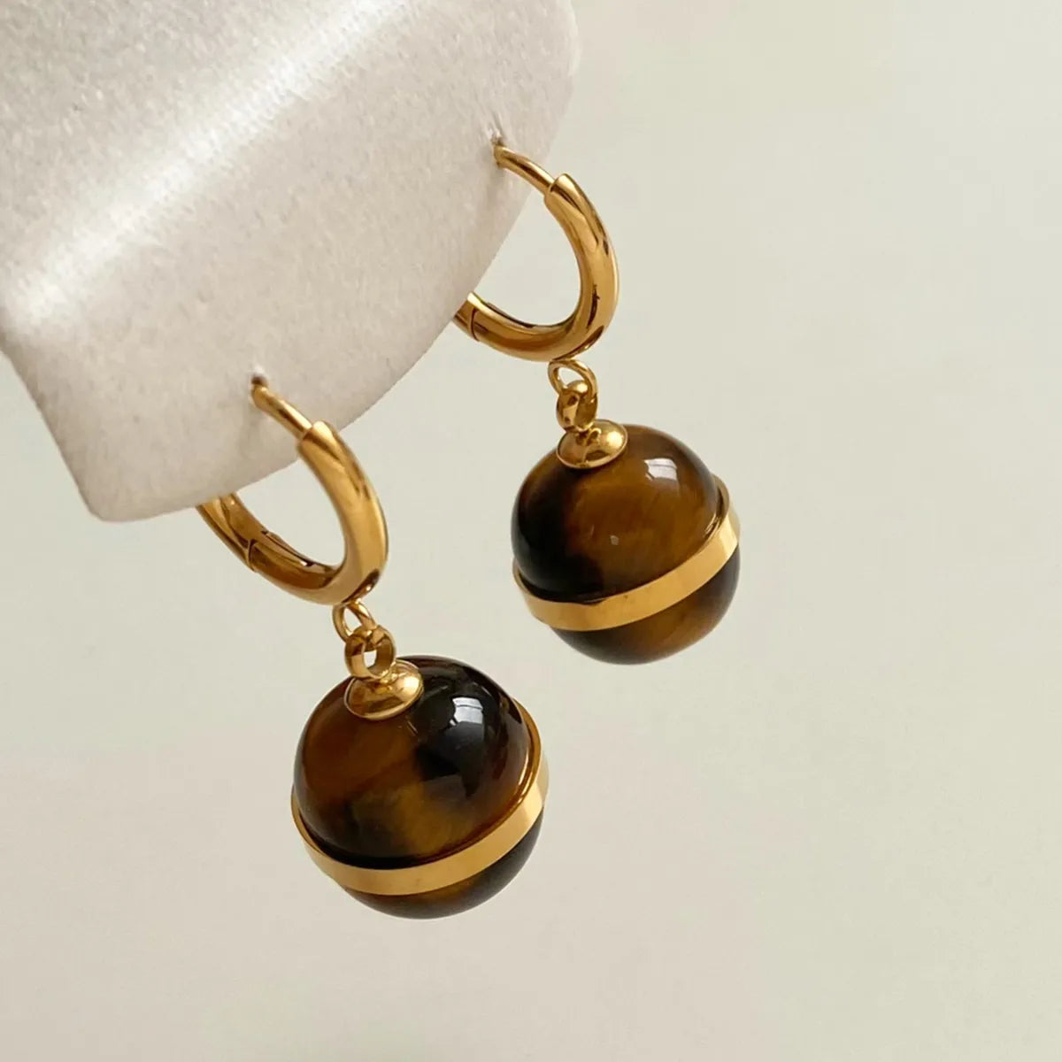 1 Pair IG Style Modern Style Round Plating Inlay 304 Stainless Steel Tiger Eye 16K Gold Plated White Gold Plated Gold Plated Drop Earrings