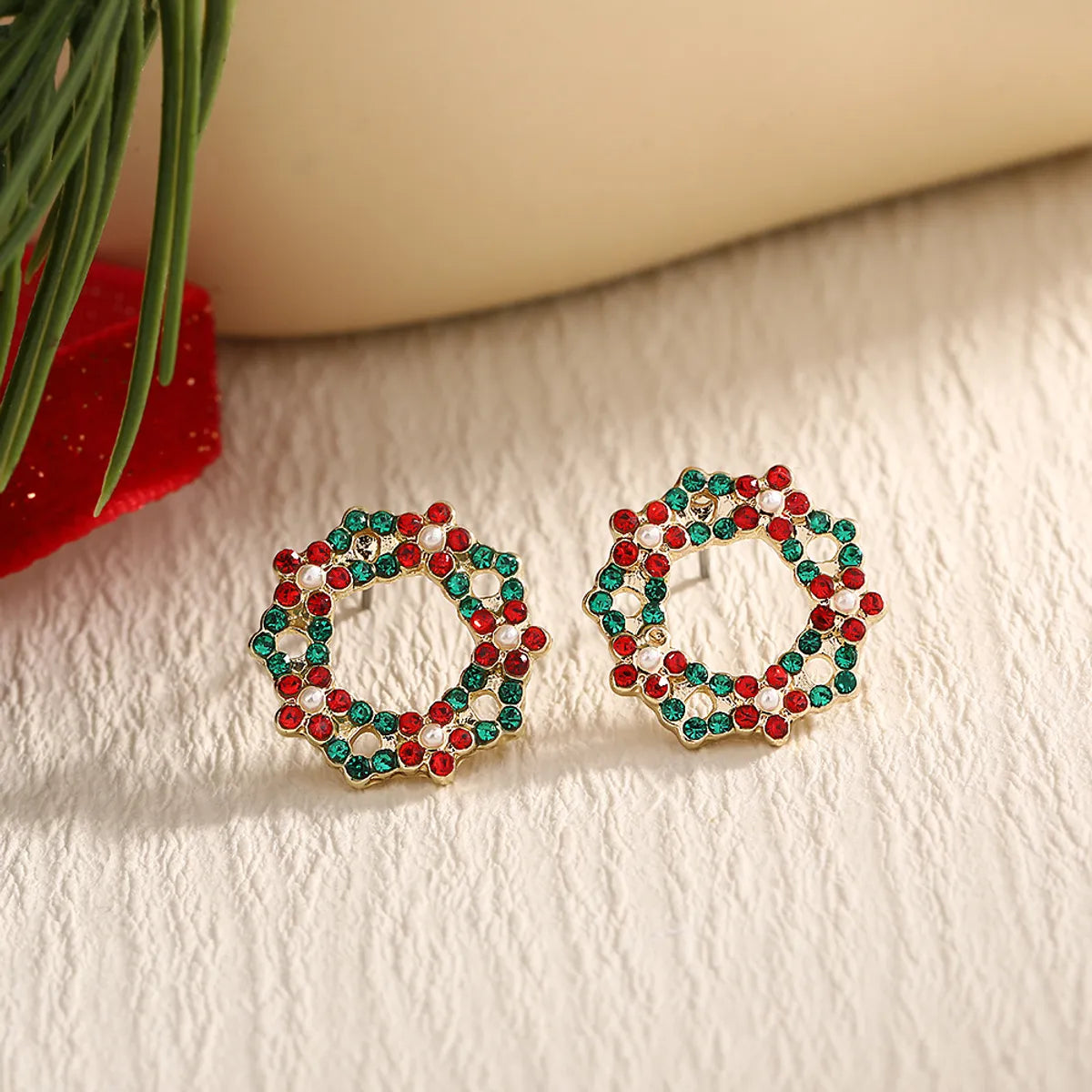 1 Pair IG Style Nordic Style Cute Christmas Tree Heart Shape Snowflake Plating Alloy Ear Studs