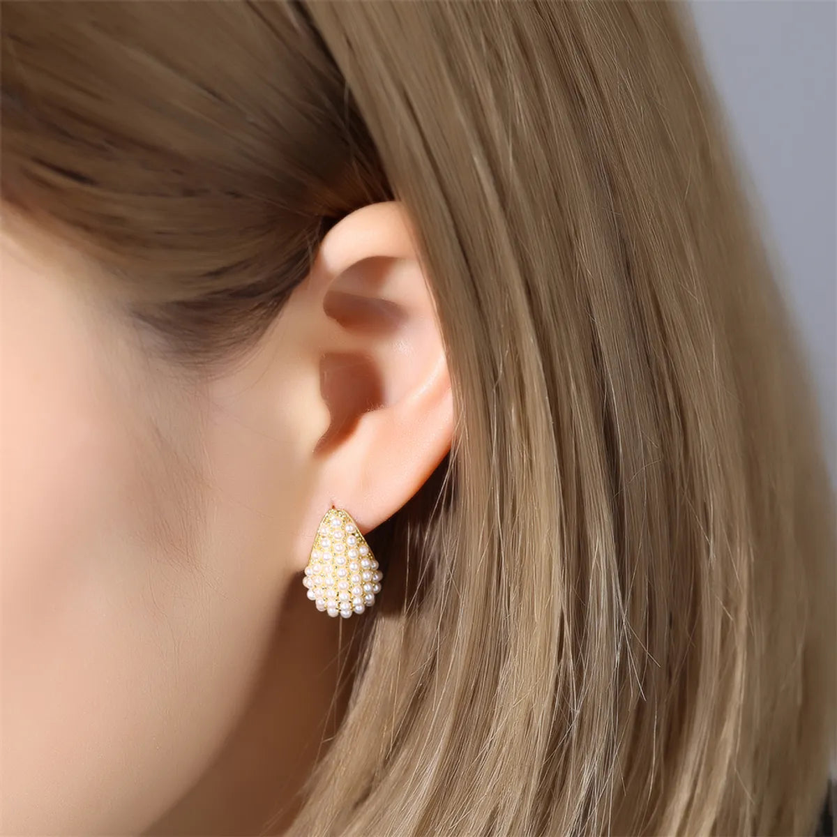 1 Pair IG Style Princess C Shape Water Droplets Inlay Copper Artificial Pearls Zircon 18K Gold Plated Ear Studs