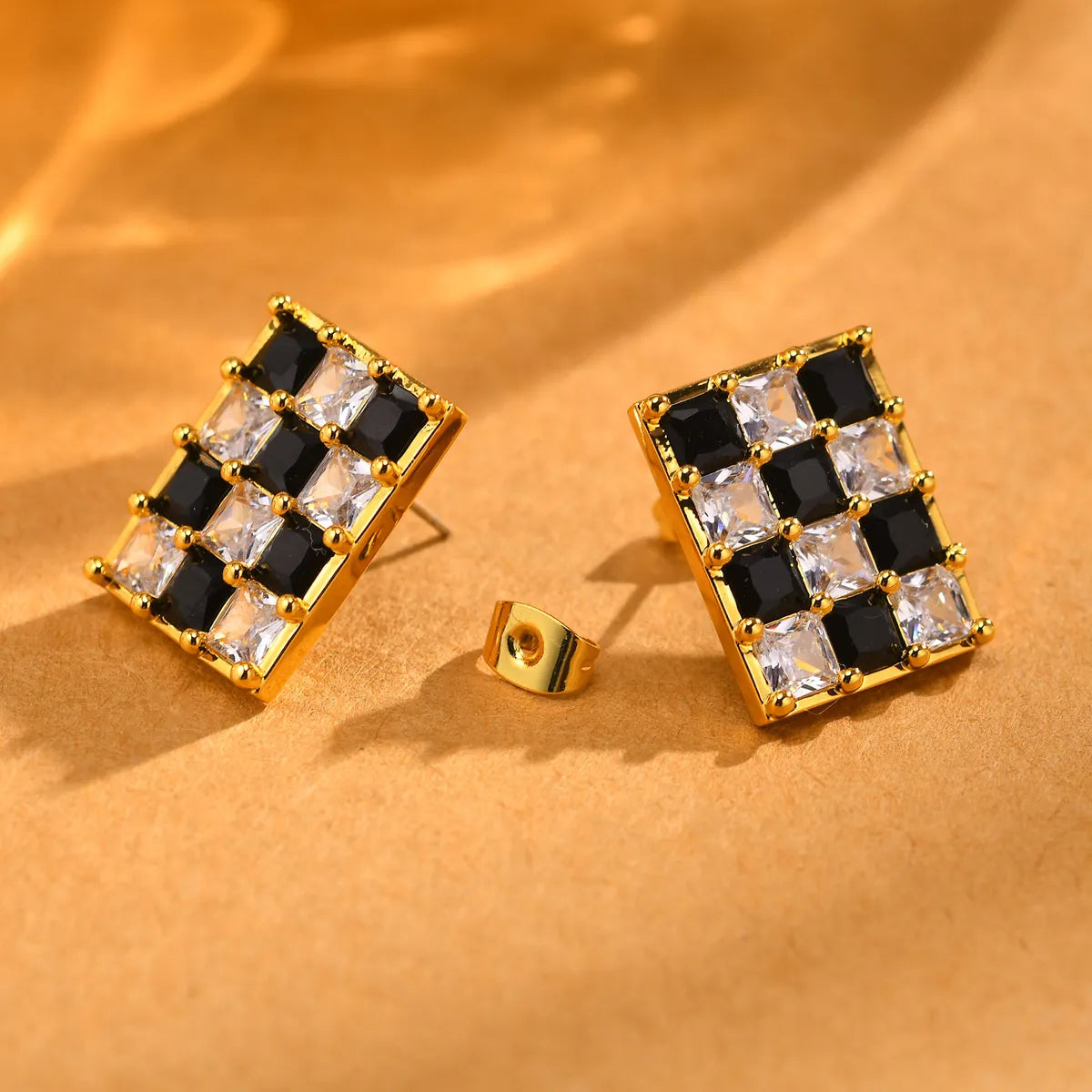 1 Pair IG Style Rectangle Inlay Copper Zircon 18K Gold Plated Ear Studs