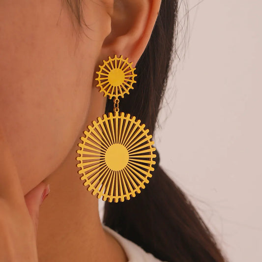 1 Pair Ig Style Retro Geometric Circle Gear Plating Hollow Out Stainless Steel 18k Gold Plated Drop Earrings