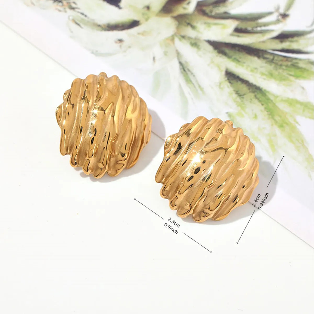 1 Pair IG Style Retro Maple Leaf Shell Lightning Plating Pleated 304 Stainless Steel 18K Gold Plated Ear Studs