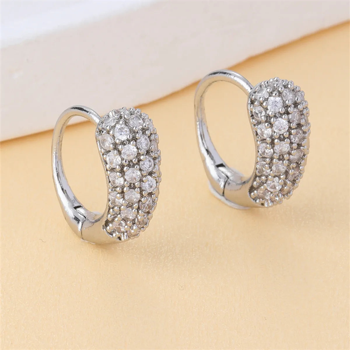 1 Pair IG Style Retro Simple Style Geometric Round Plating Inlay Copper Zircon K Gold Plated Ear Studs