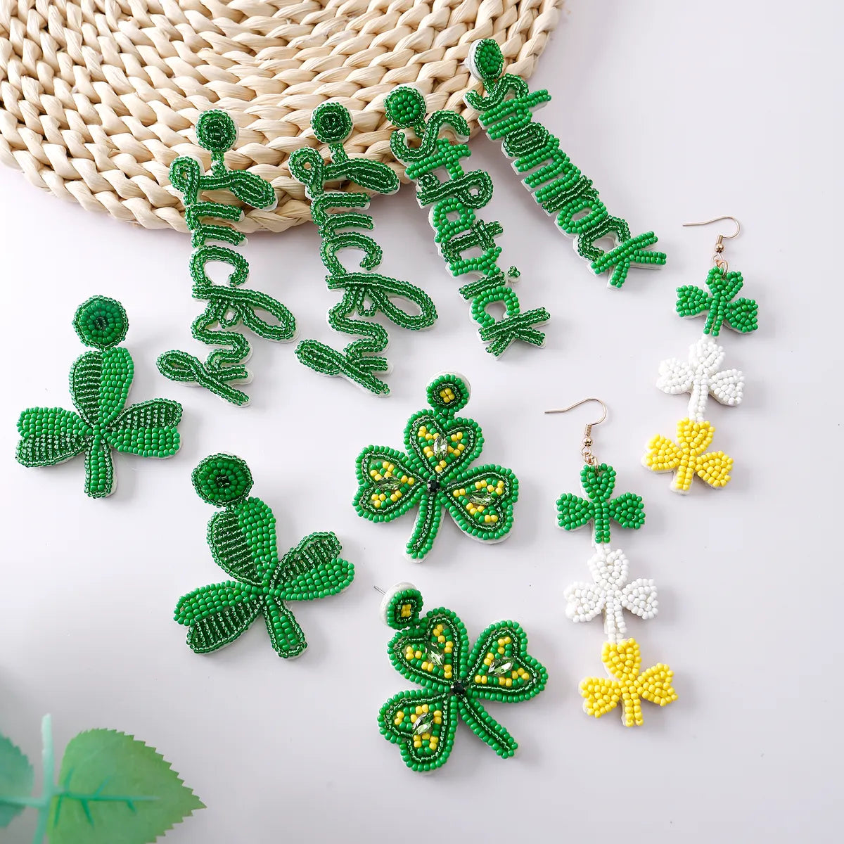 1 Pair Ig Style Shamrock Letter Beaded Handmade Seed Bead Drop Earrings