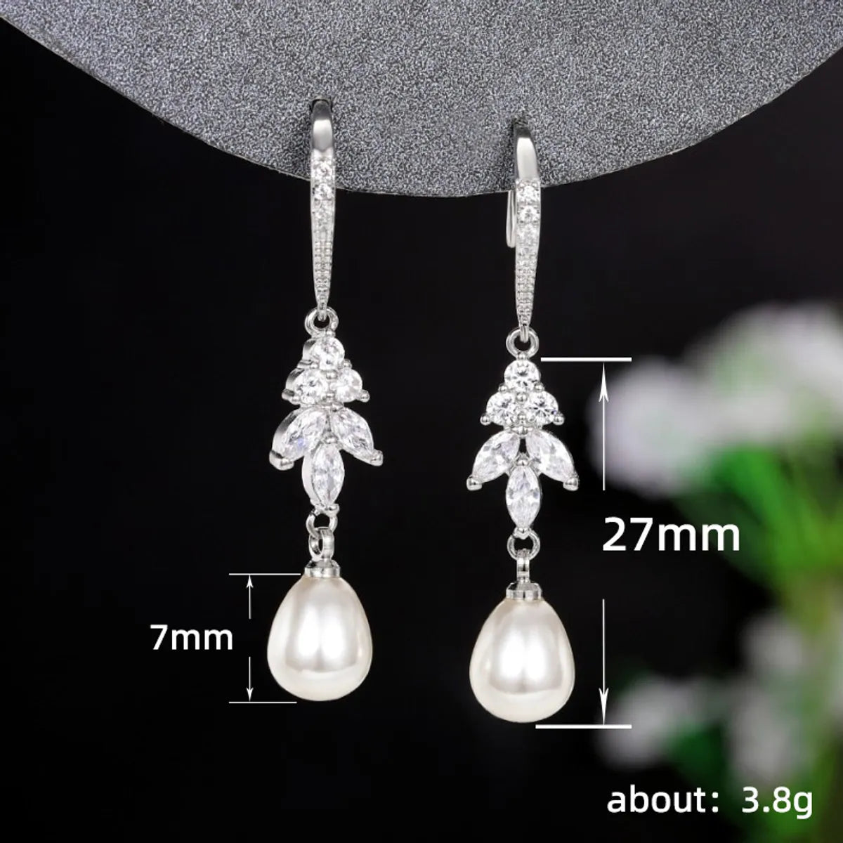 1 Pair Ig Style Shiny Leaves Inlay Copper Pearl Zircon Drop Earrings