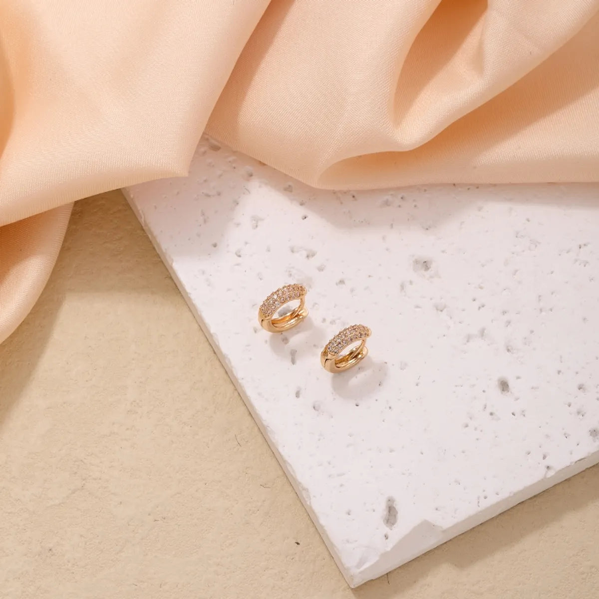 1 Pair Ig Style Simple Style Circle Plating Inlay Copper Zircon Gold Plated Earrings