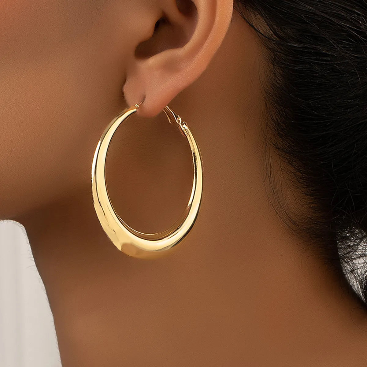 1 Pair Ig Style Simple Style Commute Round Plating Alloy Hoop Earrings