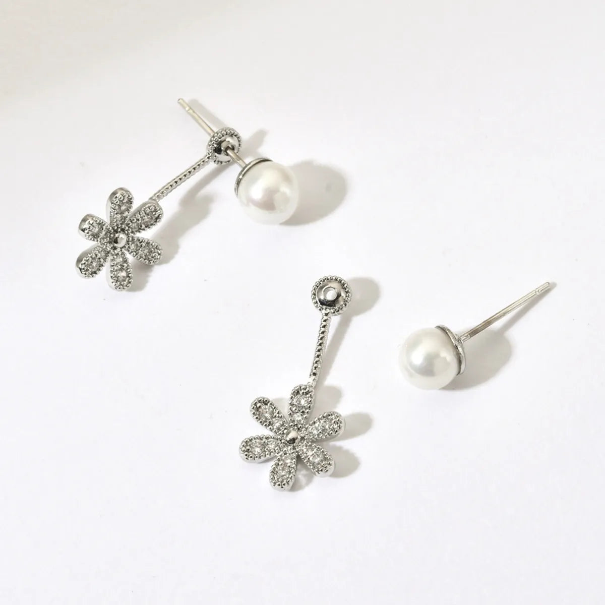 1 Pair Ig Style Simple Style Flower Plating Inlay Copper Artificial Pearls Zircon White Gold Plated Ear Studs