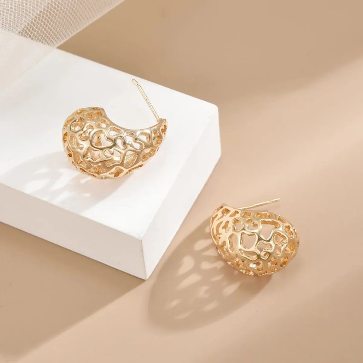 1 Pair Ig Style Simple Style Geometric Plating Hollow Out Copper 18k Gold Plated White Gold Plated Earrings