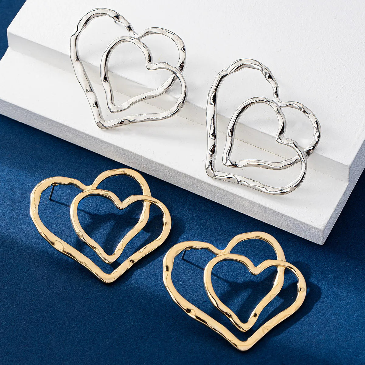 1 Pair IG Style Simple Style Heart Shape Hollow Out Zinc Alloy Ear Studs