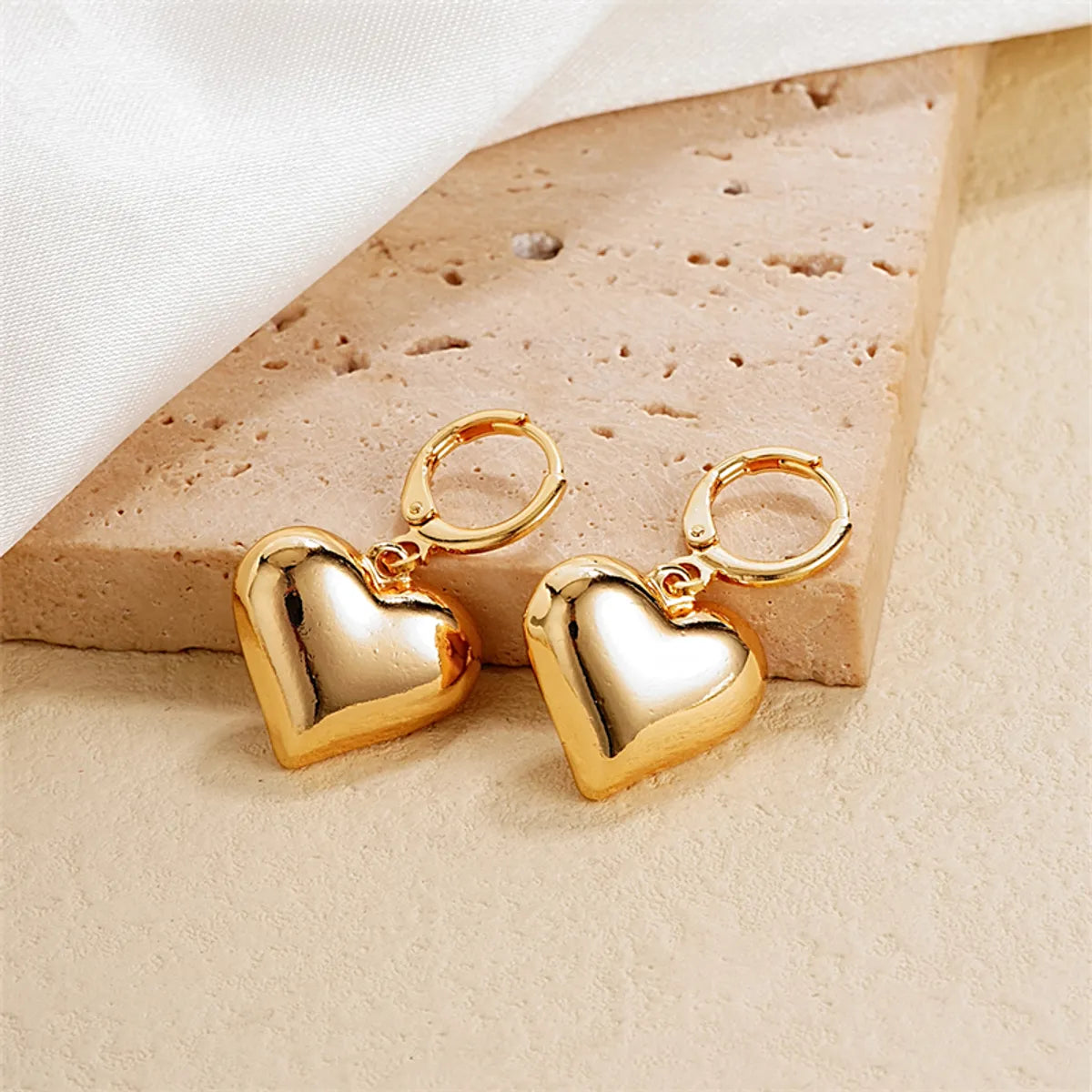 1 Pair Ig Style Simple Style Heart Shape Plating Stainless Steel Gold Plated Drop Earrings